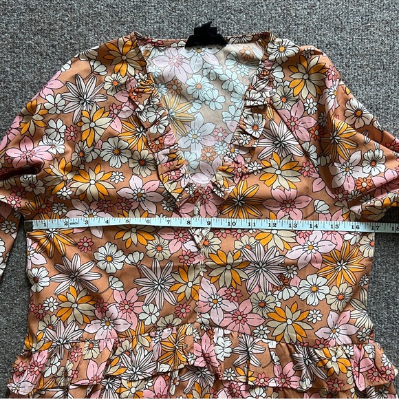 Wednesday's Girl V Neck Frill Detail Autumnal Floral Mini Smock Dress Woman’s XS - Picture 8 of 11